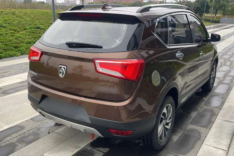 Used Baojun 560 2015 1.8L manual luxury version Rear Right 45 Deg