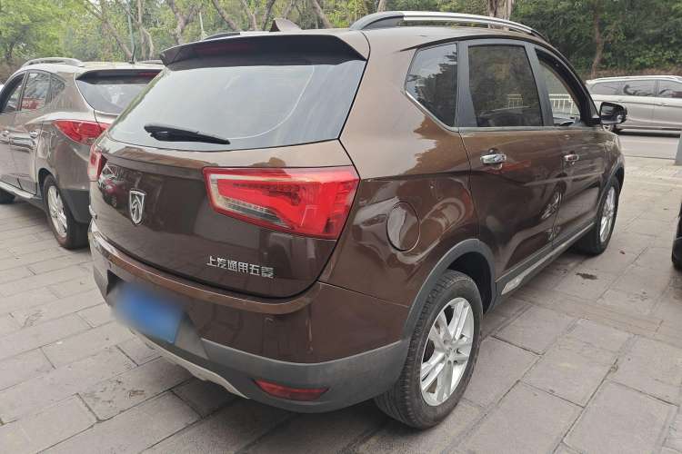 Used Baojun 560 2015 1.8L Manual Elite Edition Rear Right 45 Deg