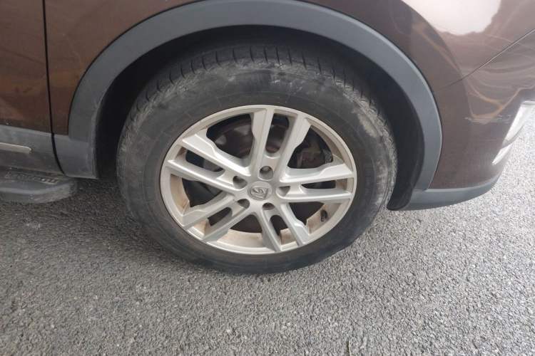 Used Baojun 560 2015 1.8L Manual Elite Edition Right Front Wheel Hub