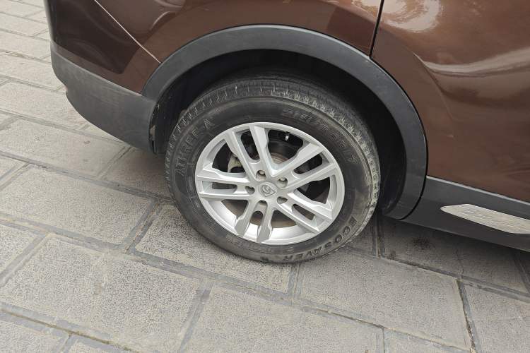 Used Baojun 560 2015 1.8L Manual Elite Edition Right Rear Wheel Hub