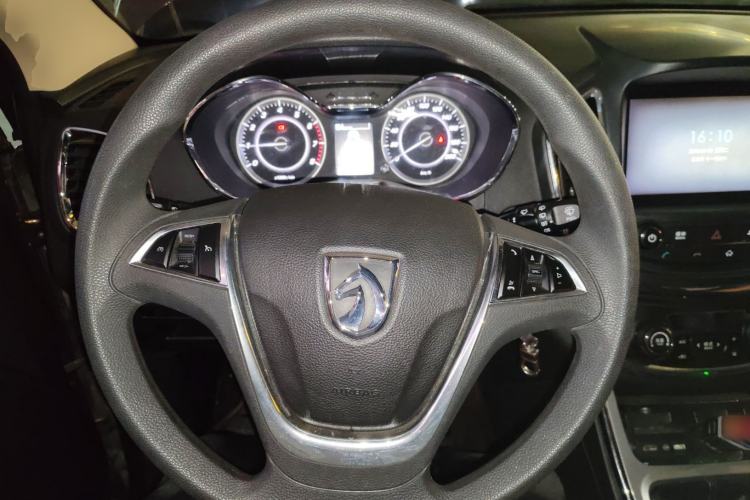 Used Baojun 560 2015 1.8L Manual Elite Edition Steering Wheel