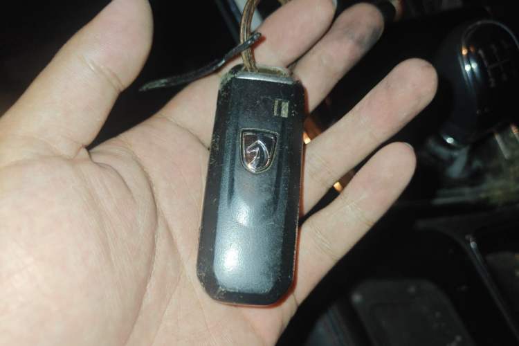 Used Baojun 560 2015 1.8L manual luxury version Vehicle Key