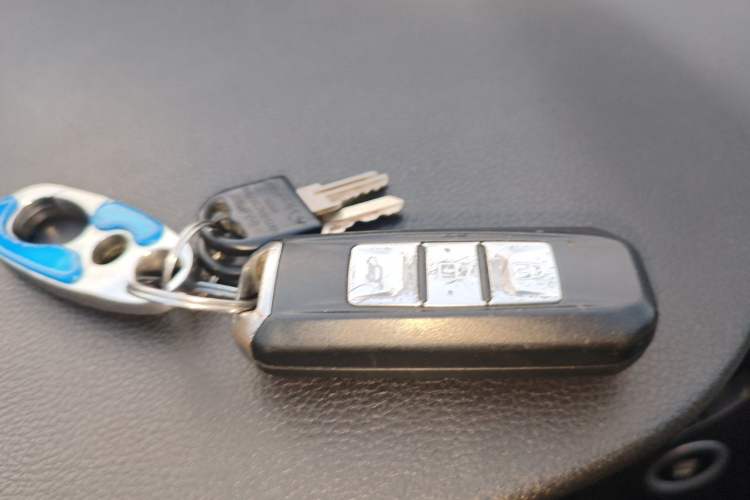 Used Baojun 560 2015 1.8L manual luxury version Vehicle Key