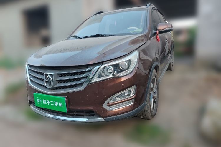 Used Baojun 560 2015 1.8L manual luxury version Guazi used car, China used car export, Used car for sale, Used  cars, Cheapest cars for sale