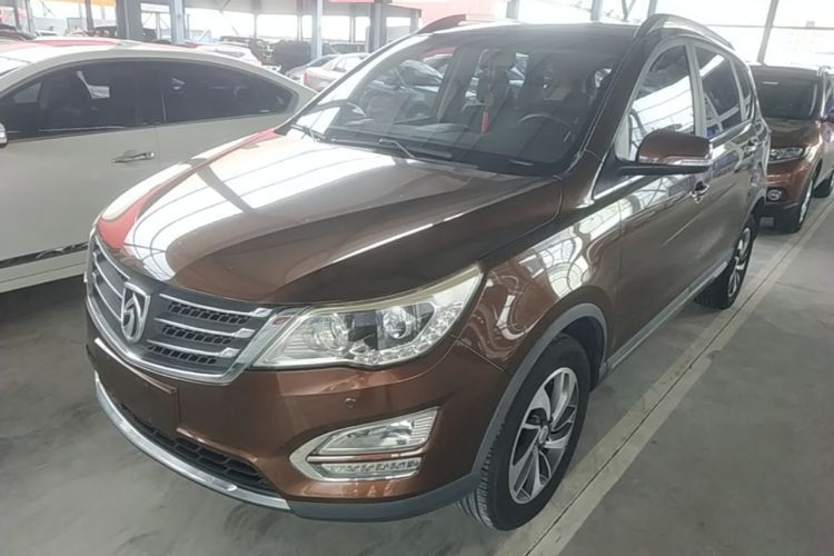 Used Baojun 560 2015 1.8L manual luxury version Guazi used car, China used car export, Used car for sale, Used  cars, Cheapest cars for sale