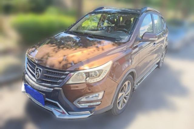 Used Baojun 560 2015 1.8L manual luxury version