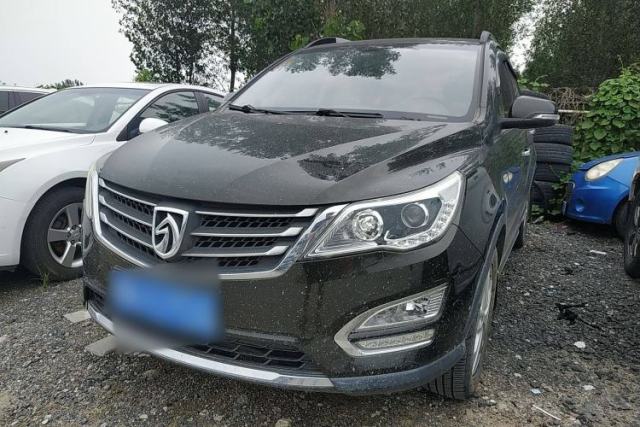 Used Baojun 560 2015 1.8L Manual Elite Edition