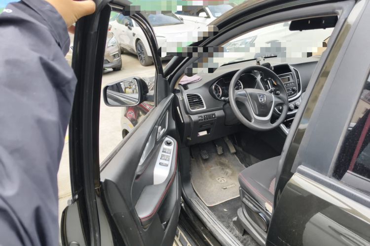 Used Baojun 560 2015 1.8L manual Comfort trim level Driver Seat