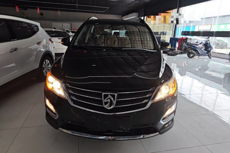 Used Baojun 560 2015 1.8L Manual Elite Edition Exterior 1