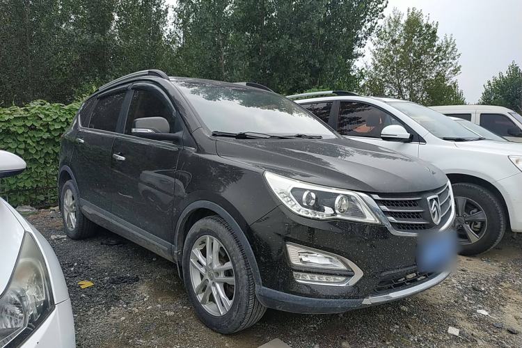 Used Baojun 560 2015 1.8L Manual Elite Edition Exterior 2