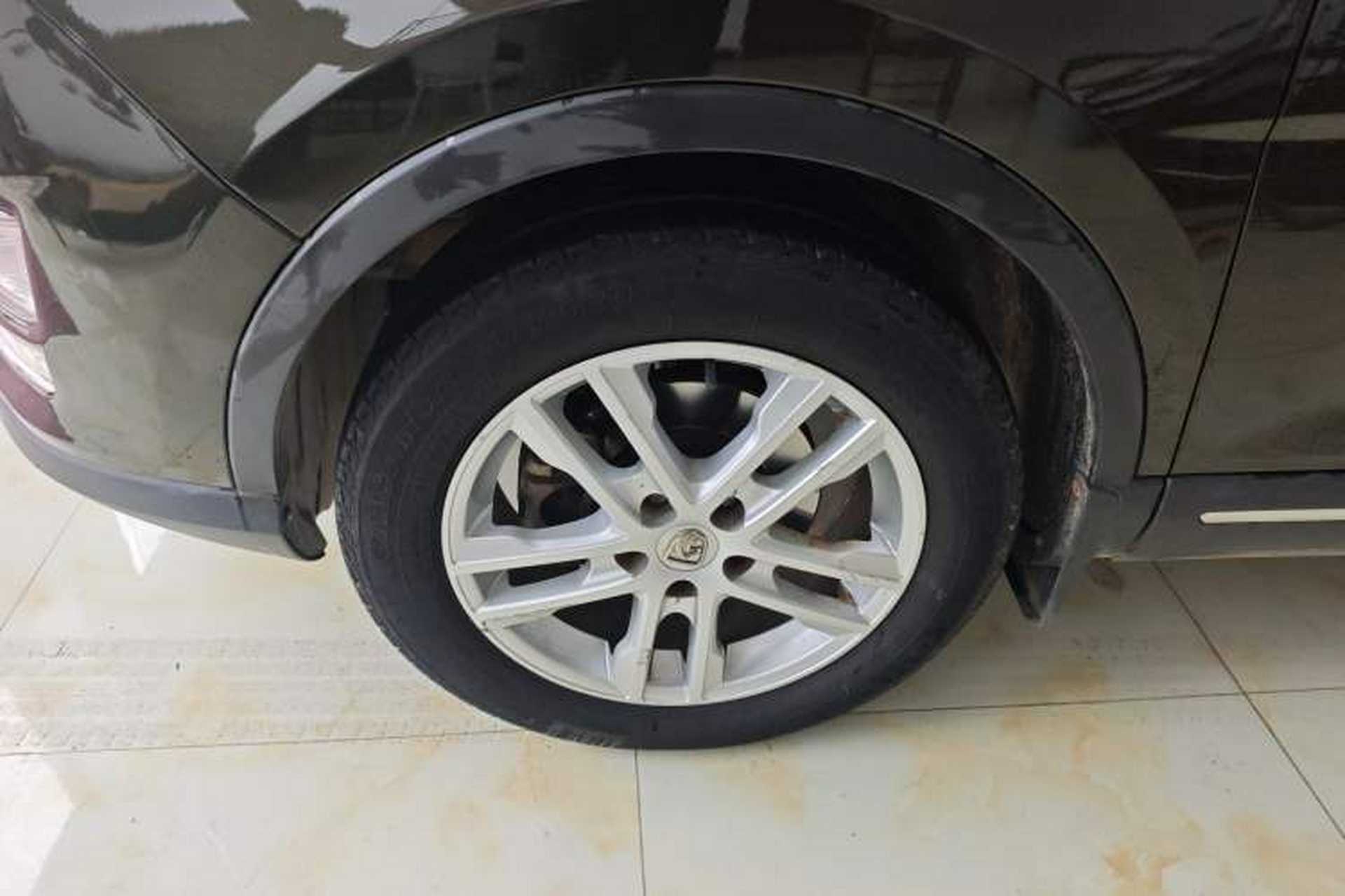 Used Baojun 560 2015 1.8L manual Comfort trim level Exterior 3
