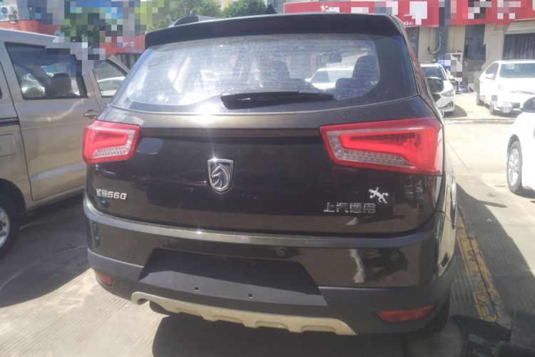 Used Baojun 560 2015 1.8L manual luxury version Exterior 4