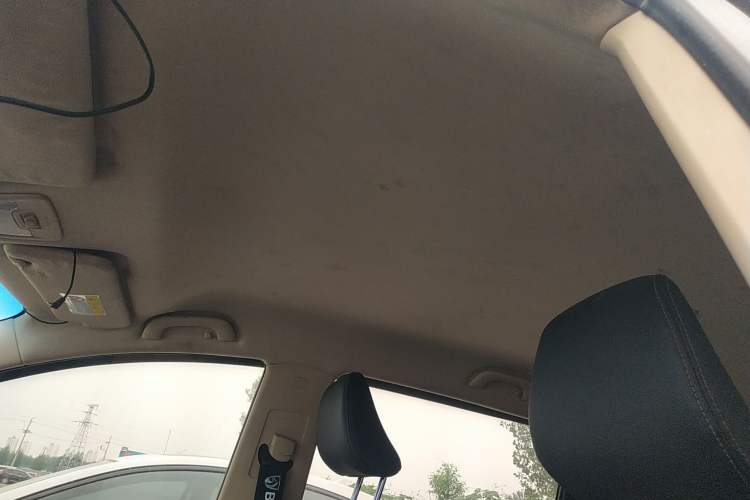 Used Baojun 560 2015 1.8L Manual Elite Edition Headliner