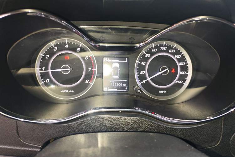 Used Baojun 560 2015 1.8L Manual Elite Edition Instrument Cluster