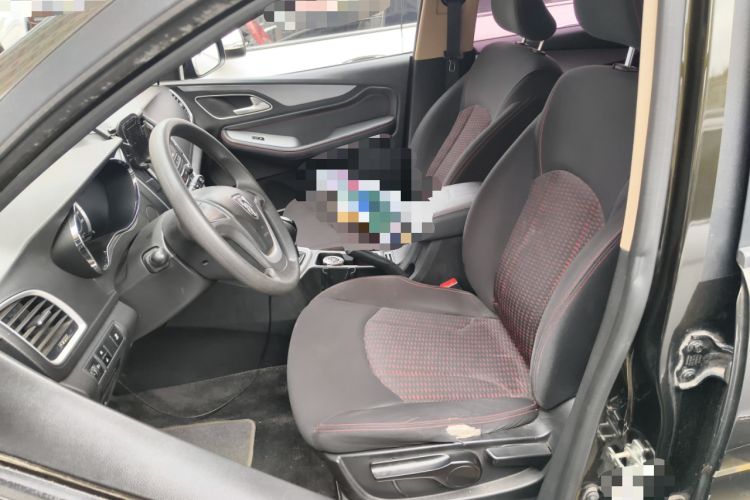 Used Baojun 560 2015 1.8L manual Comfort trim level Left Front Seat