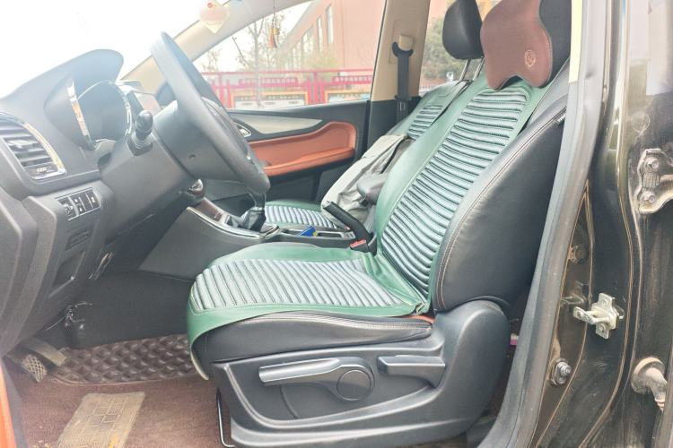 Used Baojun 560 2015 1.8L Manual Elite Edition Left Front Seat