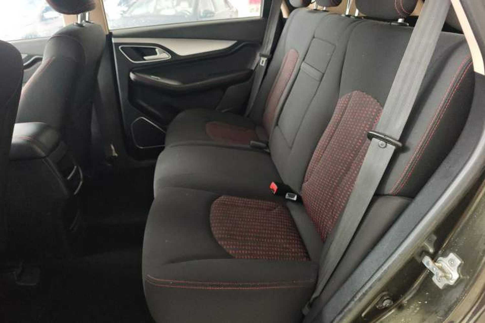 Used Baojun 560 2015 1.8L manual Comfort trim level Left Rear Seat