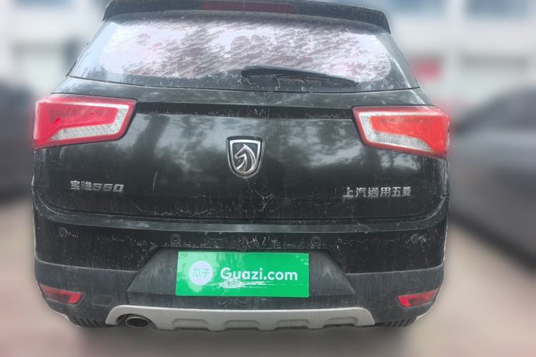 Used Baojun 560 2015 1.8L manual luxury version Rear