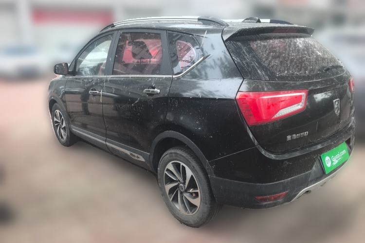 Used Baojun 560 2015 1.8L manual luxury version Rear Left 45 Deg