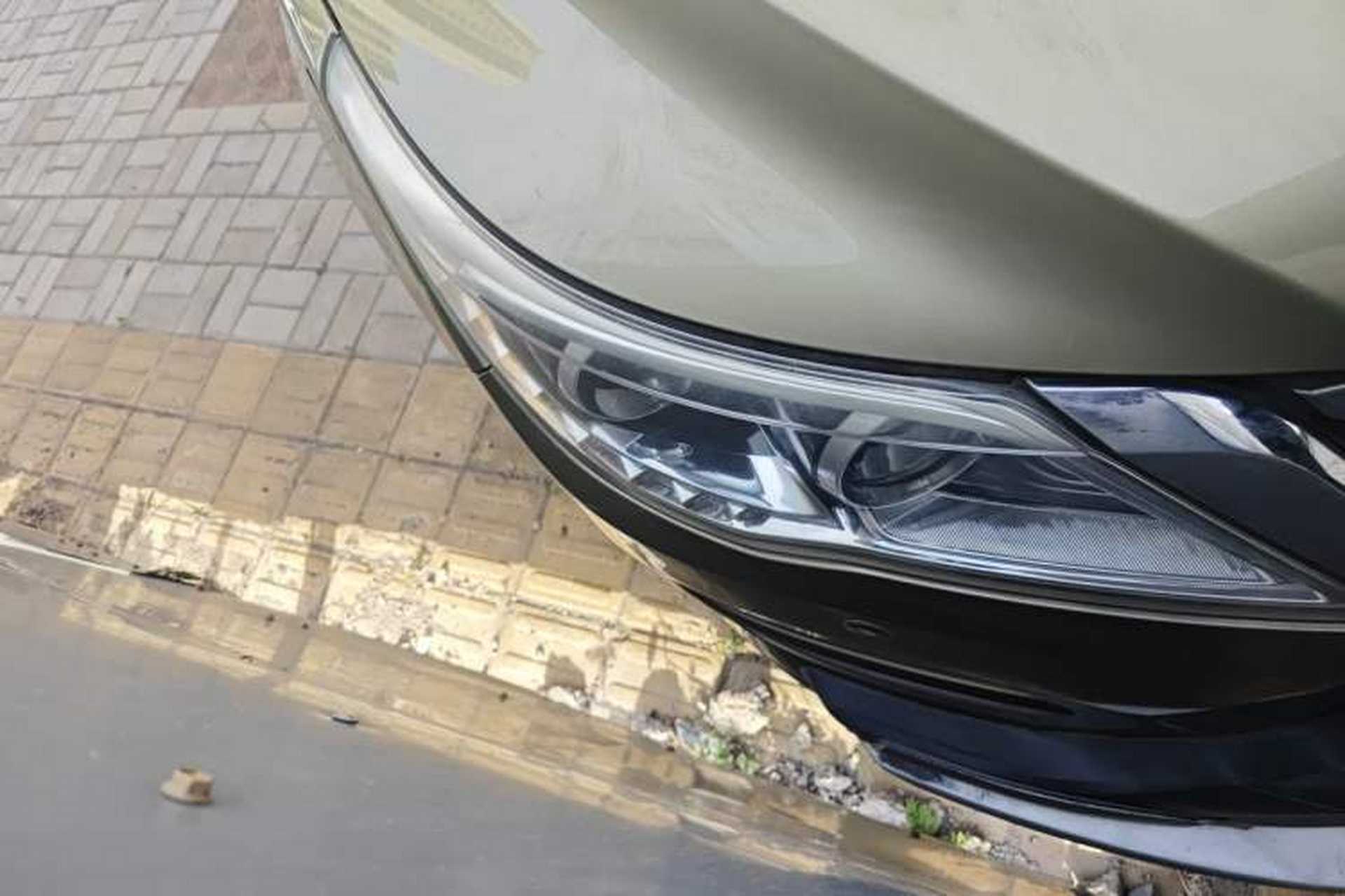 Used Baojun 560 2015 1.8L manual luxury version Right Front Headlight