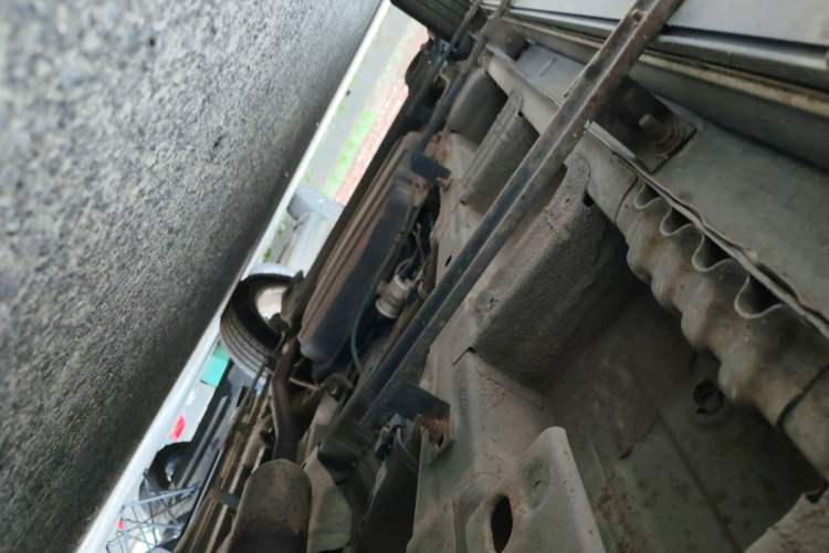 Used Baojun 560 2015 1.8L manual Comfort trim level Right Side Sill