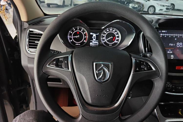 Used Baojun 560 2015 1.8L Manual Elite Edition Steering Wheel