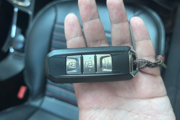 Used Baojun 560 2015 1.8L manual luxury version Vehicle Key