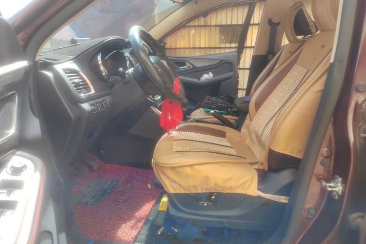 Used Baojun 560 2015 1.8L Manual Elite Edition Driver Seat
