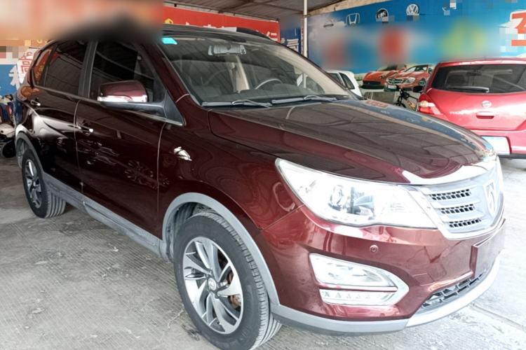 Used Baojun 560 2015 1.8L manual luxury version Exterior 1