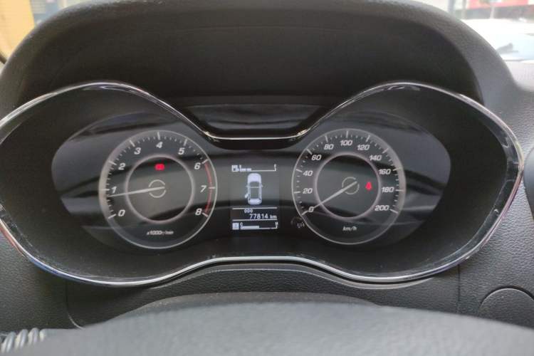 Used Baojun 560 2015 1.8L Manual Elite Edition Instrument Cluster