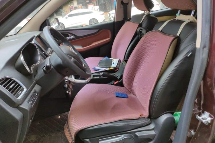 Used Baojun 560 2015 1.8L Manual Elite Edition Left Front Seat