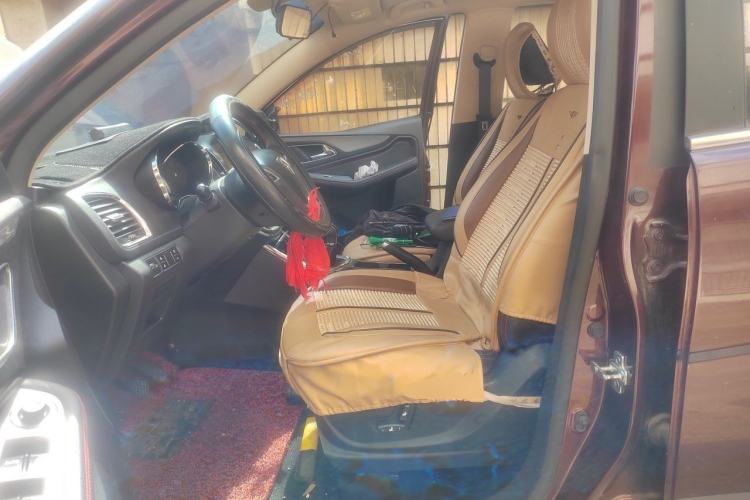 Used Baojun 560 2015 1.8L Manual Elite Edition Left Front Seat