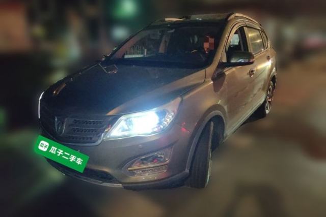 Used Baojun 560 2015 1.8L manual luxury version