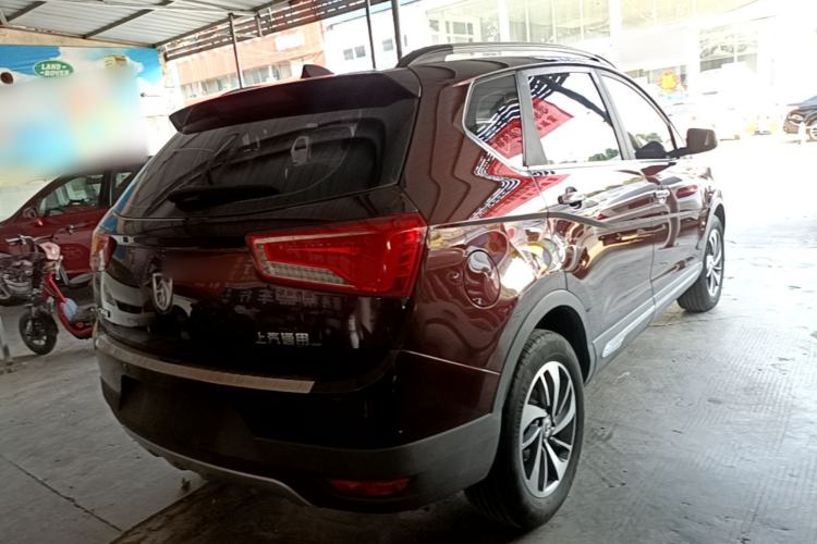 Used Baojun 560 2015 1.8L manual luxury version Rear Right 45 Deg