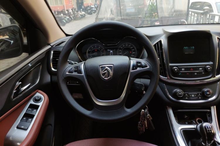 Used Baojun 560 2015 1.8L Manual Elite Edition Steering Wheel