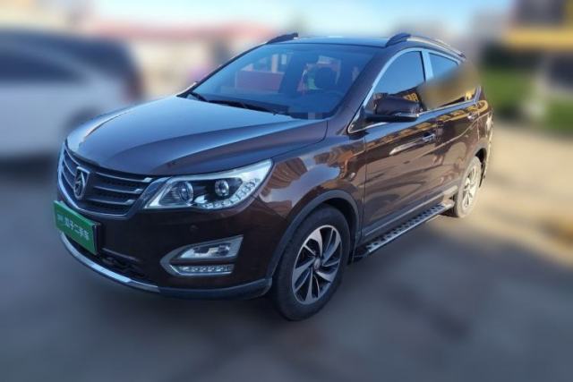 Used Baojun 560 2015 1.8L manual luxury version