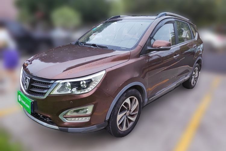 Used Baojun 560 2015 1.8L manual luxury version Guazi used car, China used car export, Used car for sale, Used cars, Cheapest cars for sale