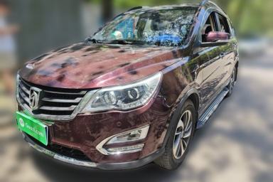 Used Baojun 560 2015 1.8L manual luxury version