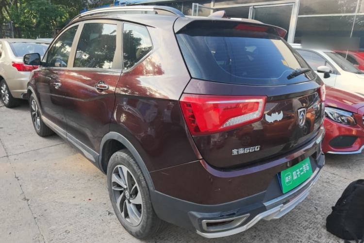 Used Baojun 560 2015 1.8L manual luxury version Exterior 2
