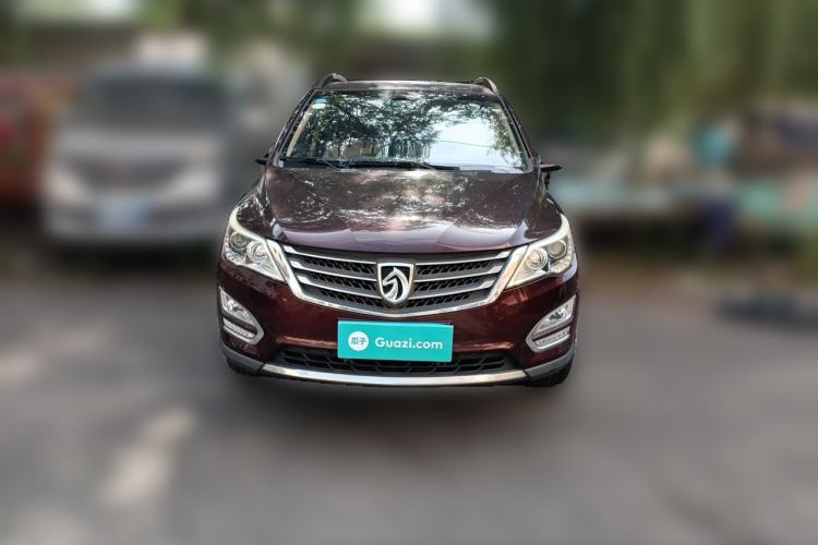 Used Baojun 560 2015 1.8L Manual Elite Edition Front