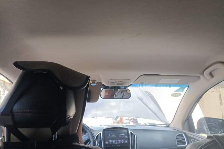 Used Baojun 560 2015 1.8L Manual Elite Edition Headliner