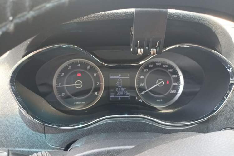 Used Baojun 560 2015 1.8L Manual Elite Edition Instrument Cluster