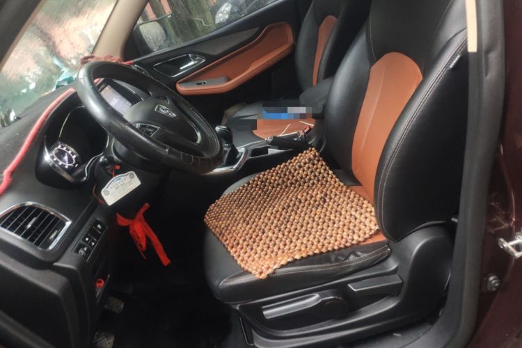 Used Baojun 560 2015 1.8L Manual Elite Edition Left Front Seat
