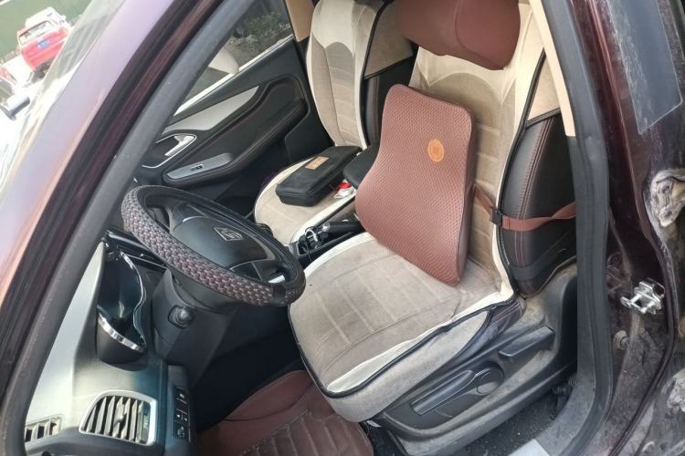 Used Baojun 560 2015 1.8L Manual Elite Edition Left Front Seat