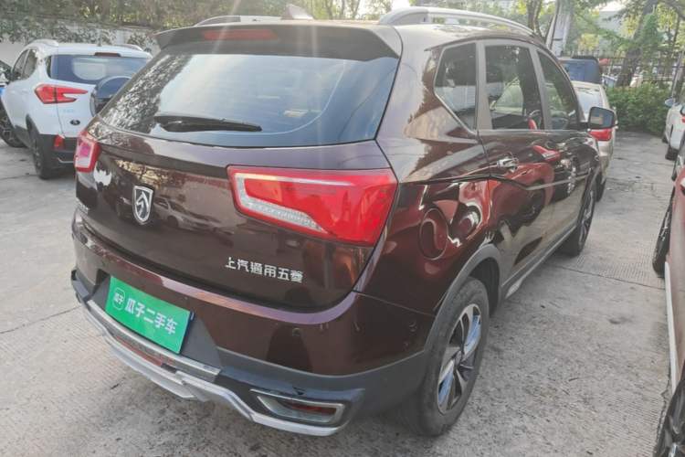 Used Baojun 560 2015 1.8L manual luxury version Rear Right 45 Deg