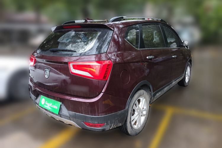 Used Baojun 560 2015 1.8L Manual Elite Edition Rear Right 45 Deg