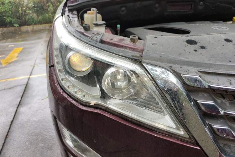 Used Baojun 560 2015 1.8L Manual Elite Edition Right Front Headlight