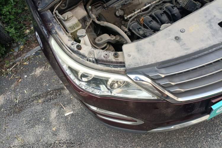 Used Baojun 560 2015 1.8L Manual Elite Edition Right Front Headlight