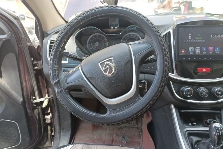 Used Baojun 560 2015 1.8L Manual Elite Edition Steering Wheel