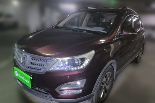Used Baojun 560 2015 1.8L manual luxury version